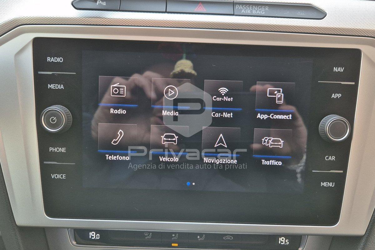 VOLKSWAGEN Passat Variant 2.0 TDI DSG Business BlueMotion Tech