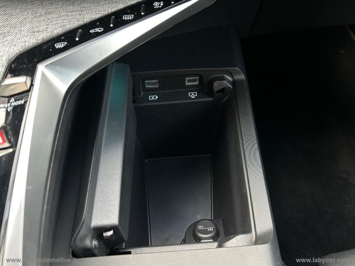 PEUGEOT 3008 Hybrid 136 e-DCS6 GT PELLE NAVI FULL LED CAMBIO AUTOMATICO