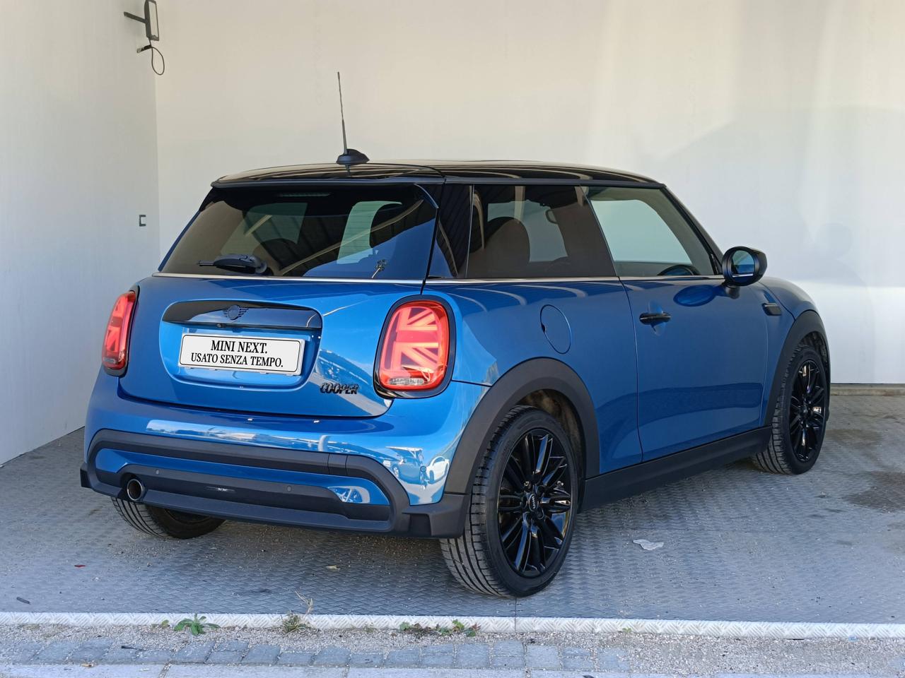 MINI Mini IV F56 2021 3p - Mini 3p 1.5 Cooper Business auto