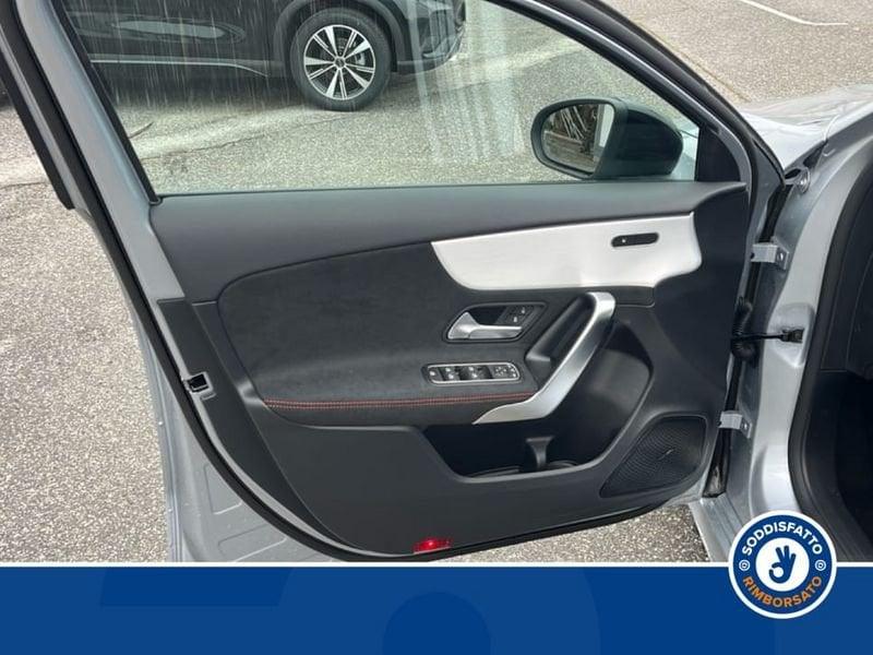 Mercedes-Benz Classe A 180d Automatic AMG Line Premium