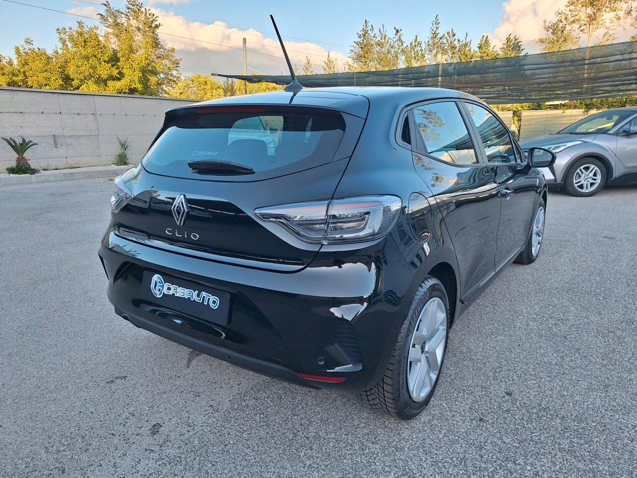 Renault Clio EVOLUTION 1.5 dCi 100cv NAV - 06/2024