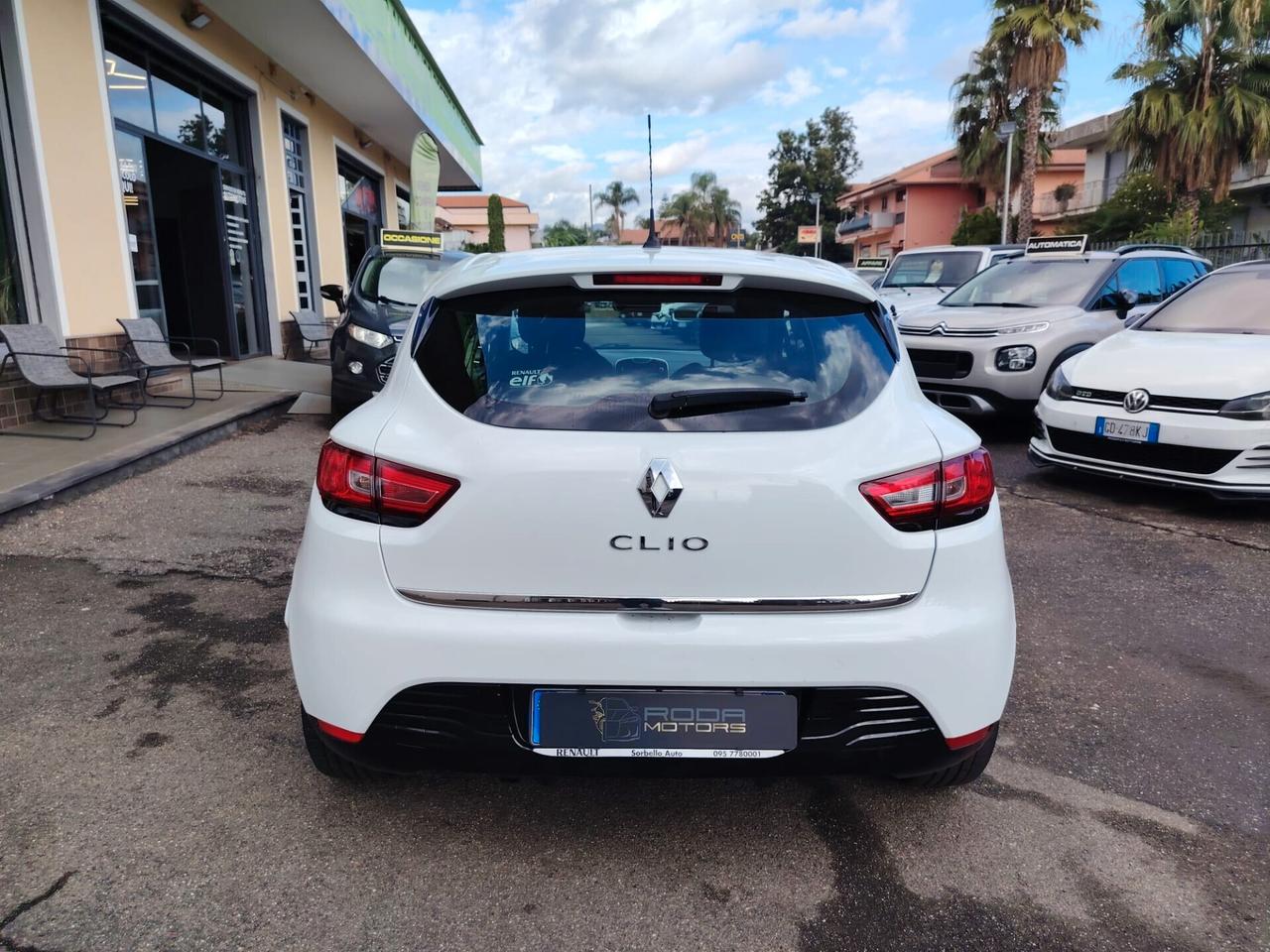 Renault Clio 1.2 75CV 5 porte