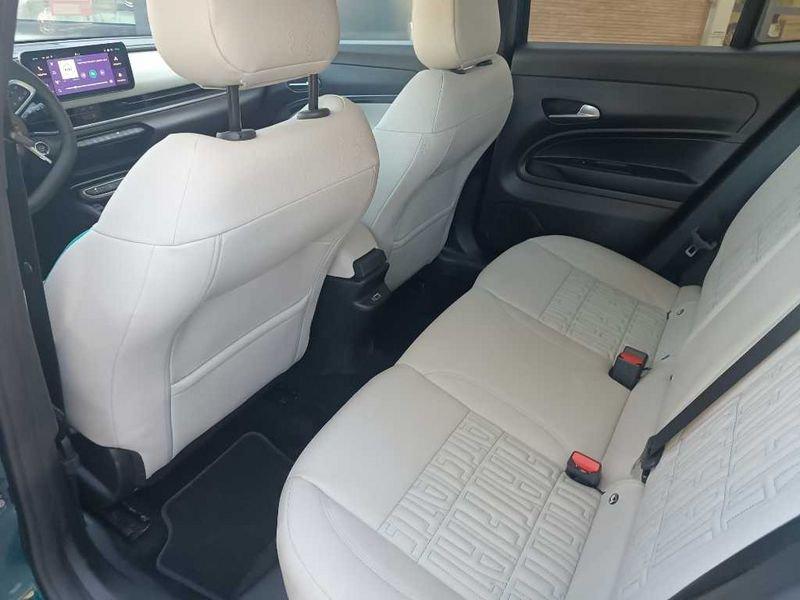 FIAT 600 (2023-->) Hybrid DCT MHEV La Prima