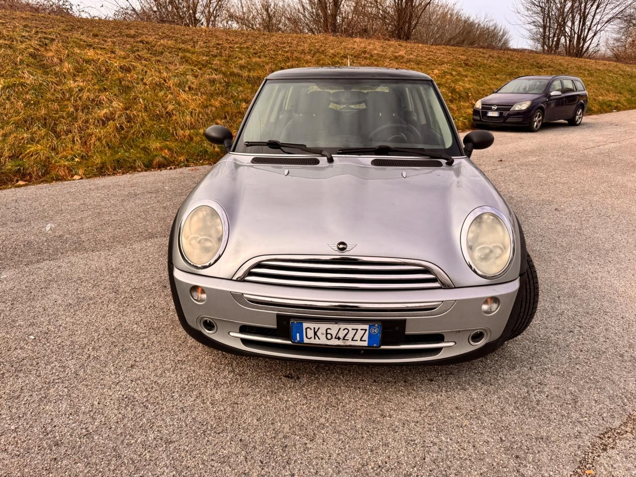 Mini 1.6 16V ok neopatentati