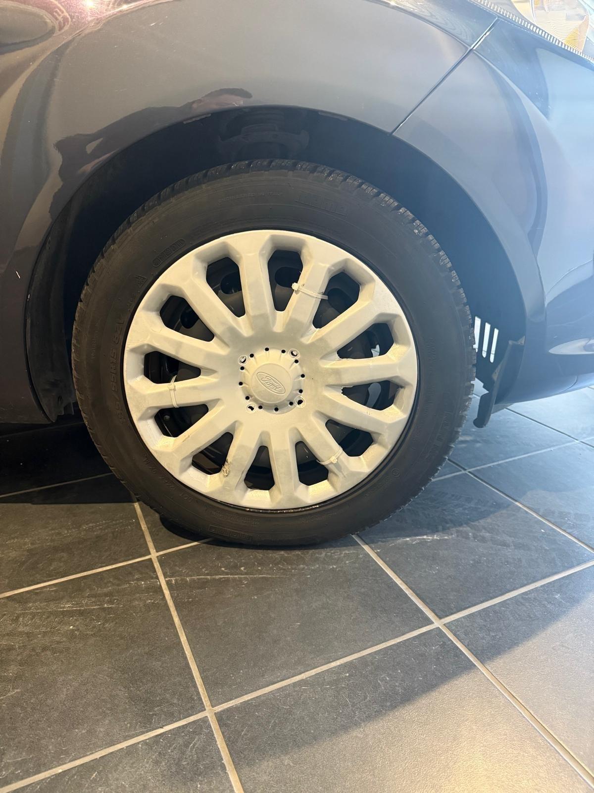 Ford Fiesta 1.4 -BENZINA/GPL -NEOPATENTATI