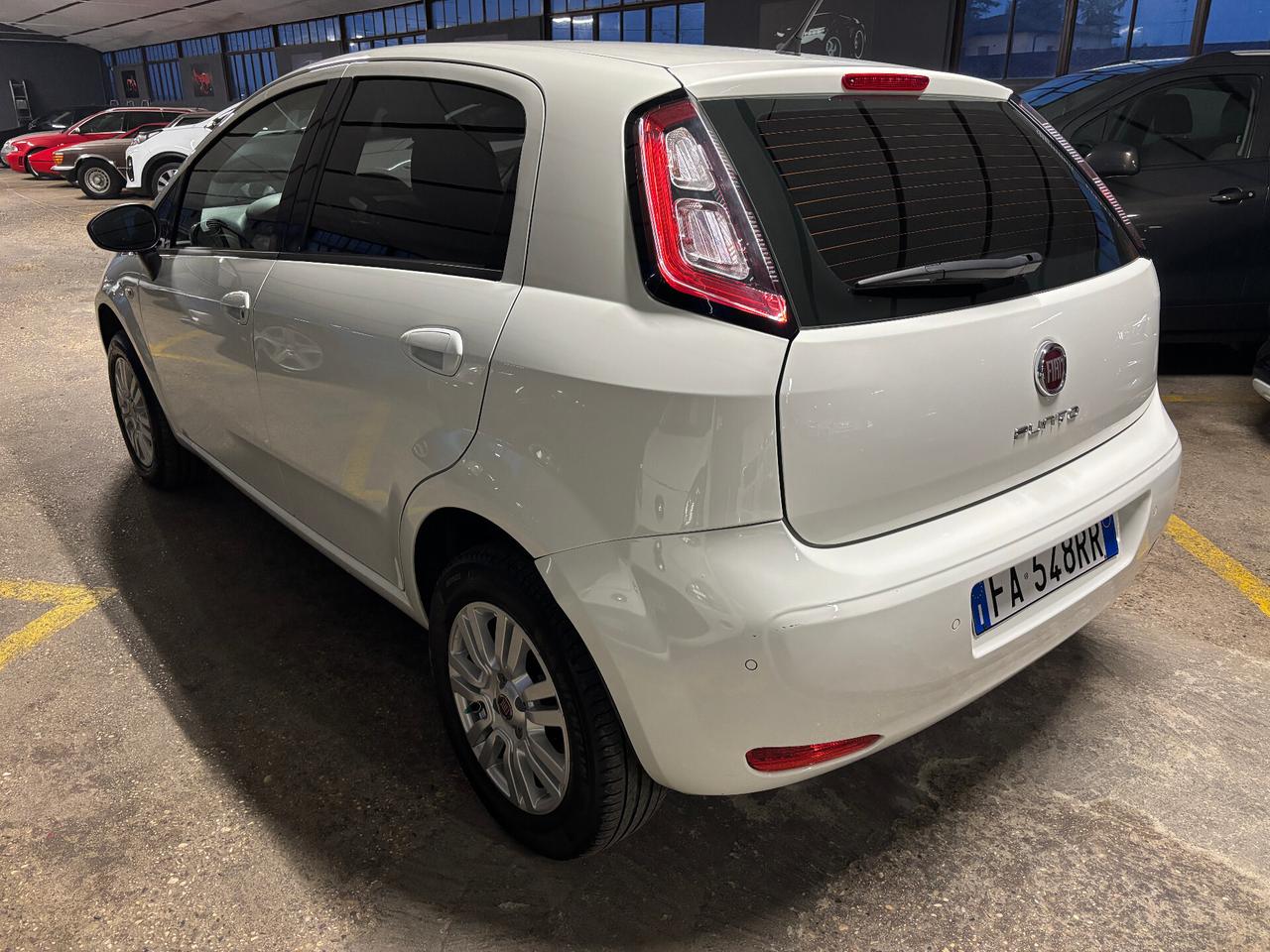 Fiat Punto 1.4 8V 57KW 75CV Natural Power Lounge