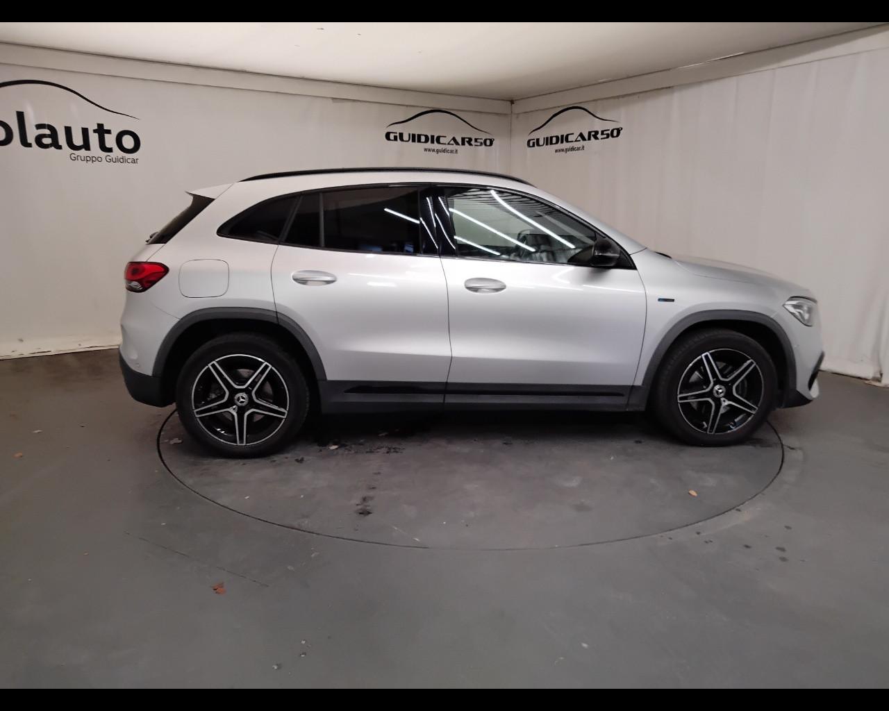 Mercedes-Benz GLA-H247 2020 - GLA 250 e phev (eq-power) Premium auto