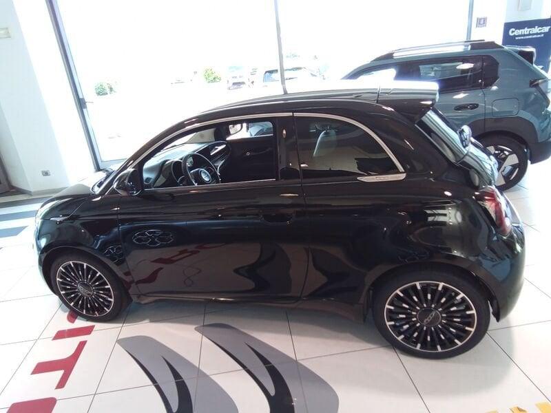 FIAT 500 Hybrid Hybrid Icon