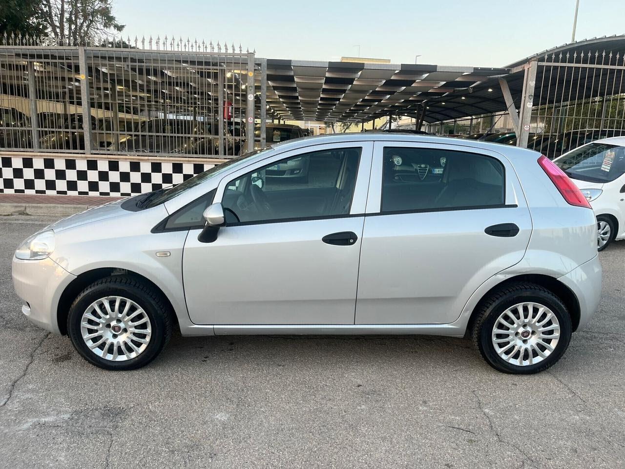 Fiat Grande Punto 1.4 Natural Power Unipro 2013