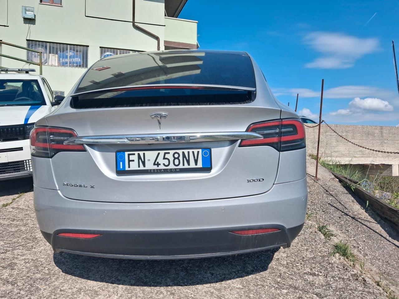Tesla Model X 100 kWh Dual Motor