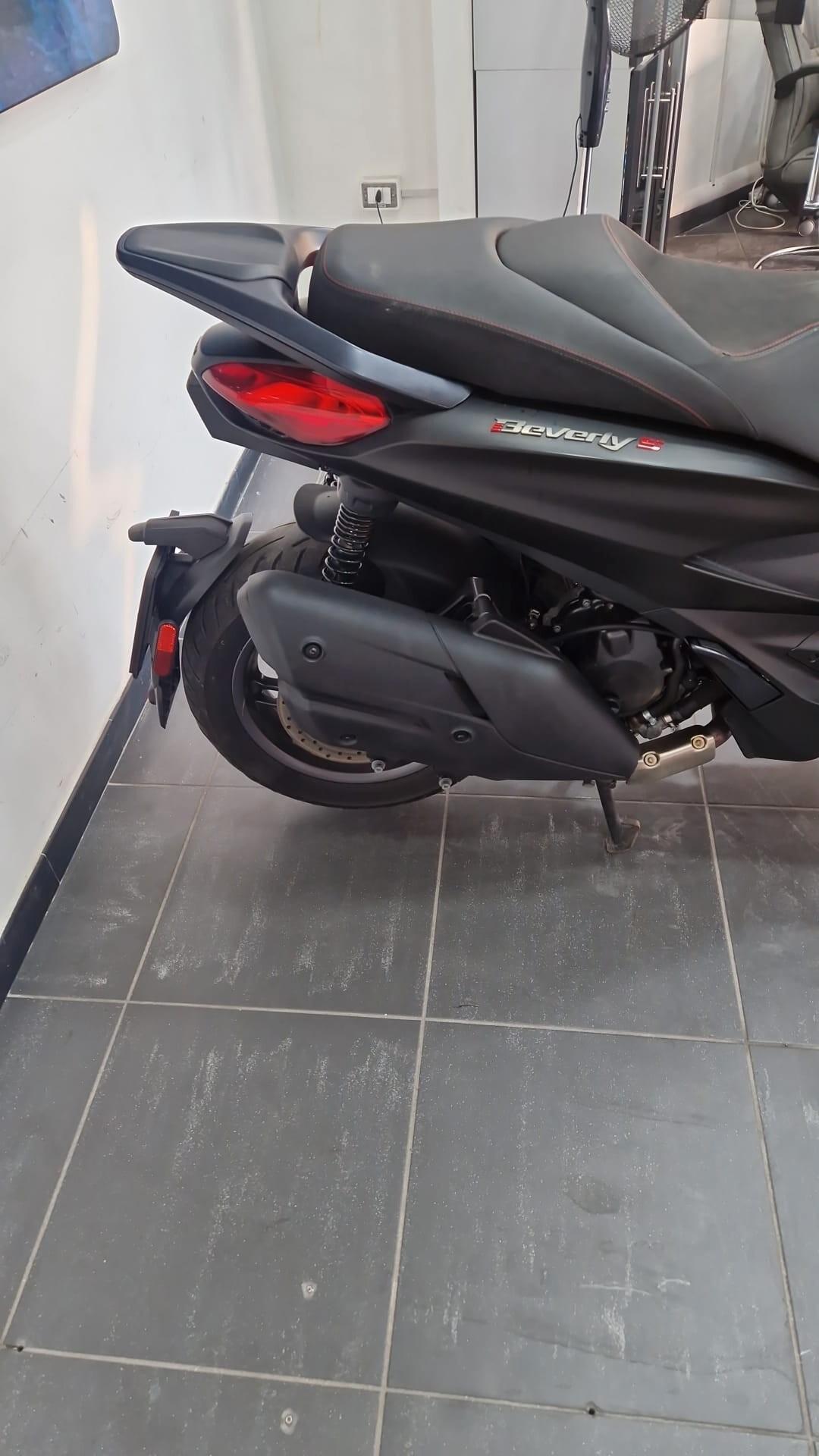 Piaggio Beverly 400
