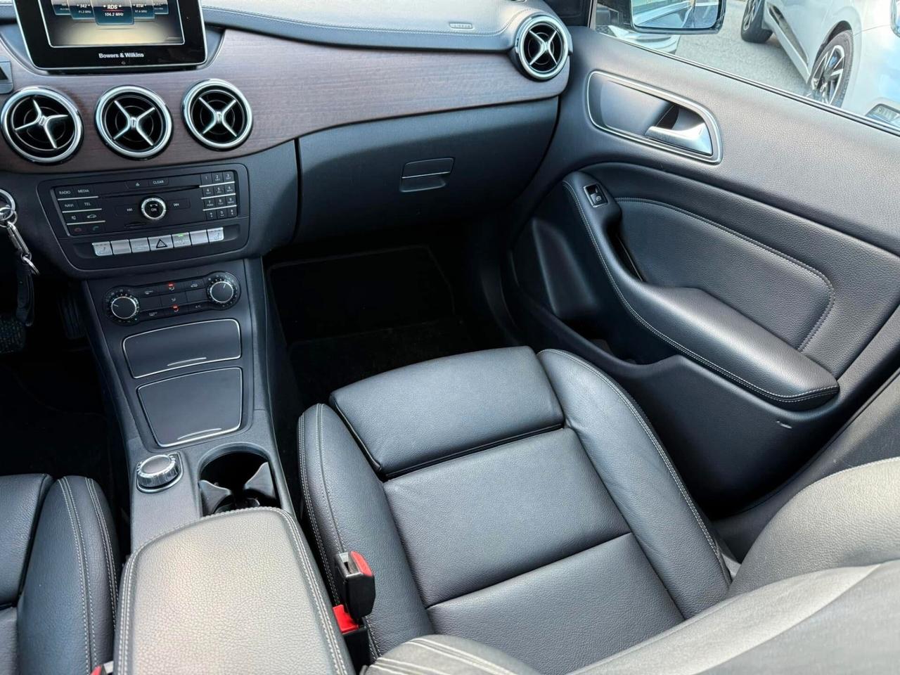 Mercedes-benz B 180 d Automatic Premium