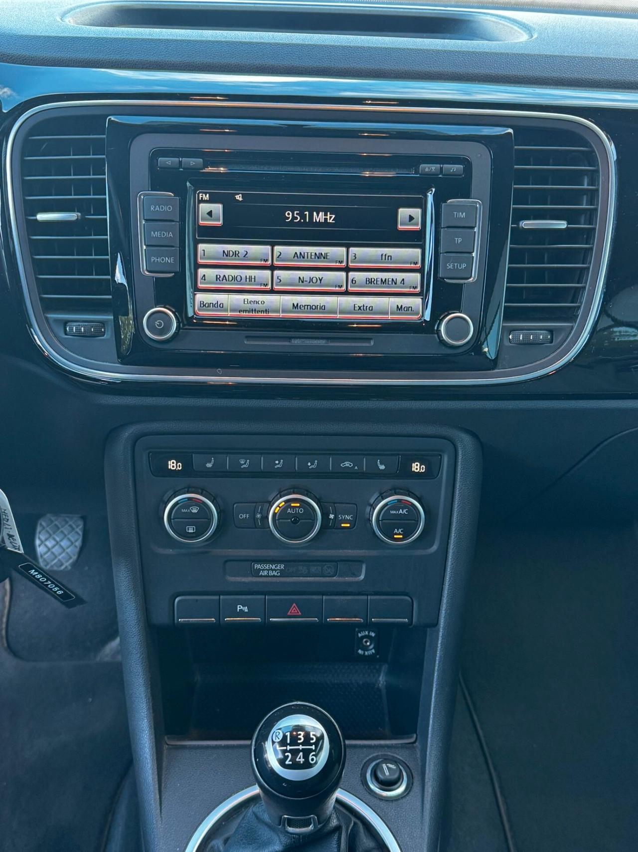 Volkswagen Maggiolino Cabrio 1.2 TSI Design