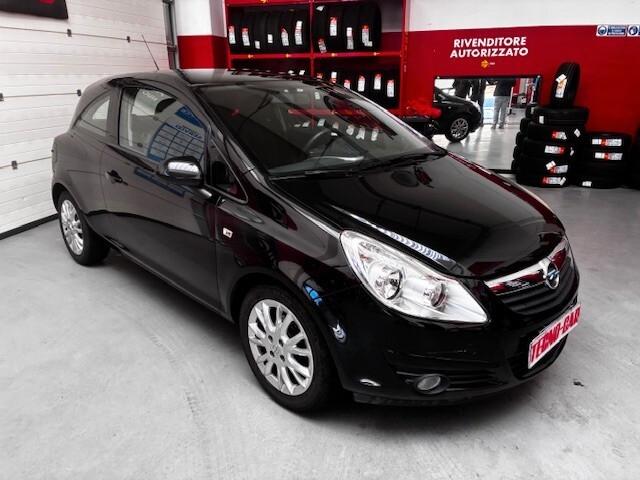Opel Corsa 1.2 3 porte Enjoy