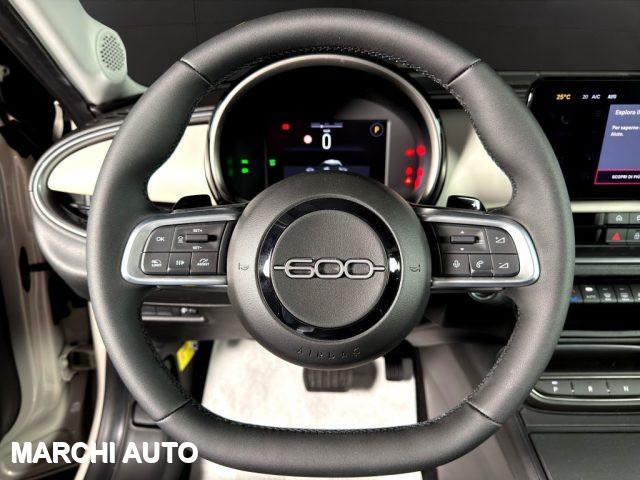 FIAT 600 Hybrid 110 CV DCT MHEV La Prima
