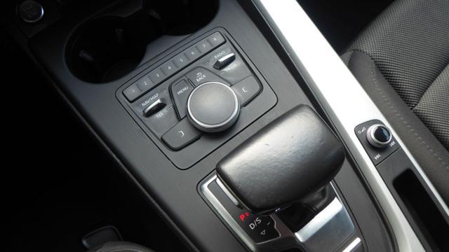 AUDI A4 Avant 2.0 TDI 150 CV S-Tronic