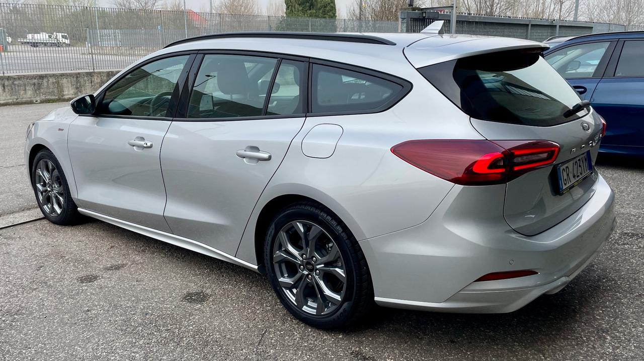 FORD FOCUS SW 1.5 ST-LINE 115CV - FULL LED, CAR PLAY, NEOPATENTATI