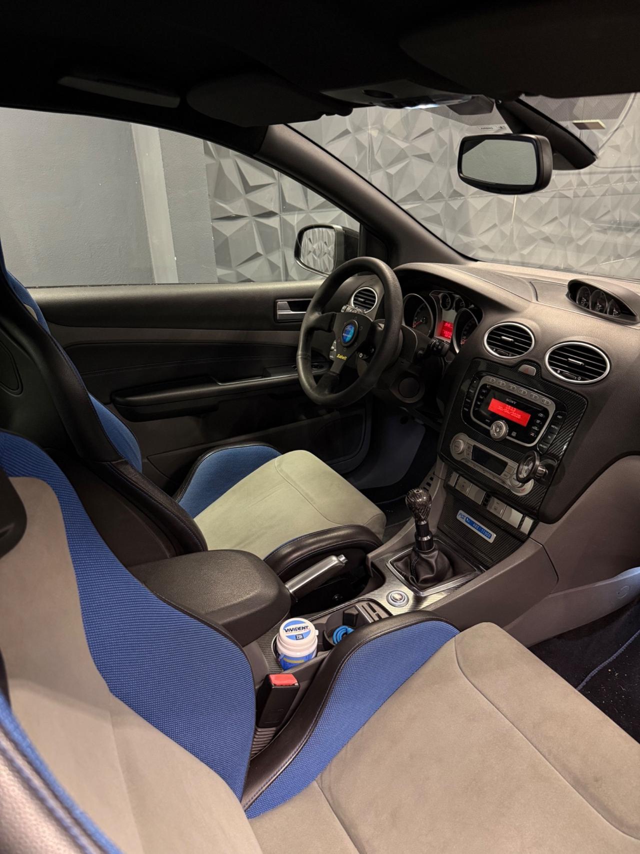 Ford Focus 2.5T (305CV) 3p. RS