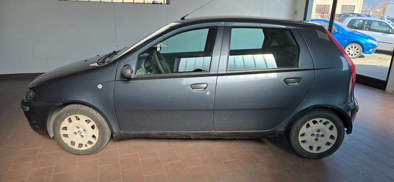 Fiat Punto 1.9 JTD 5 NEOPATENTATI