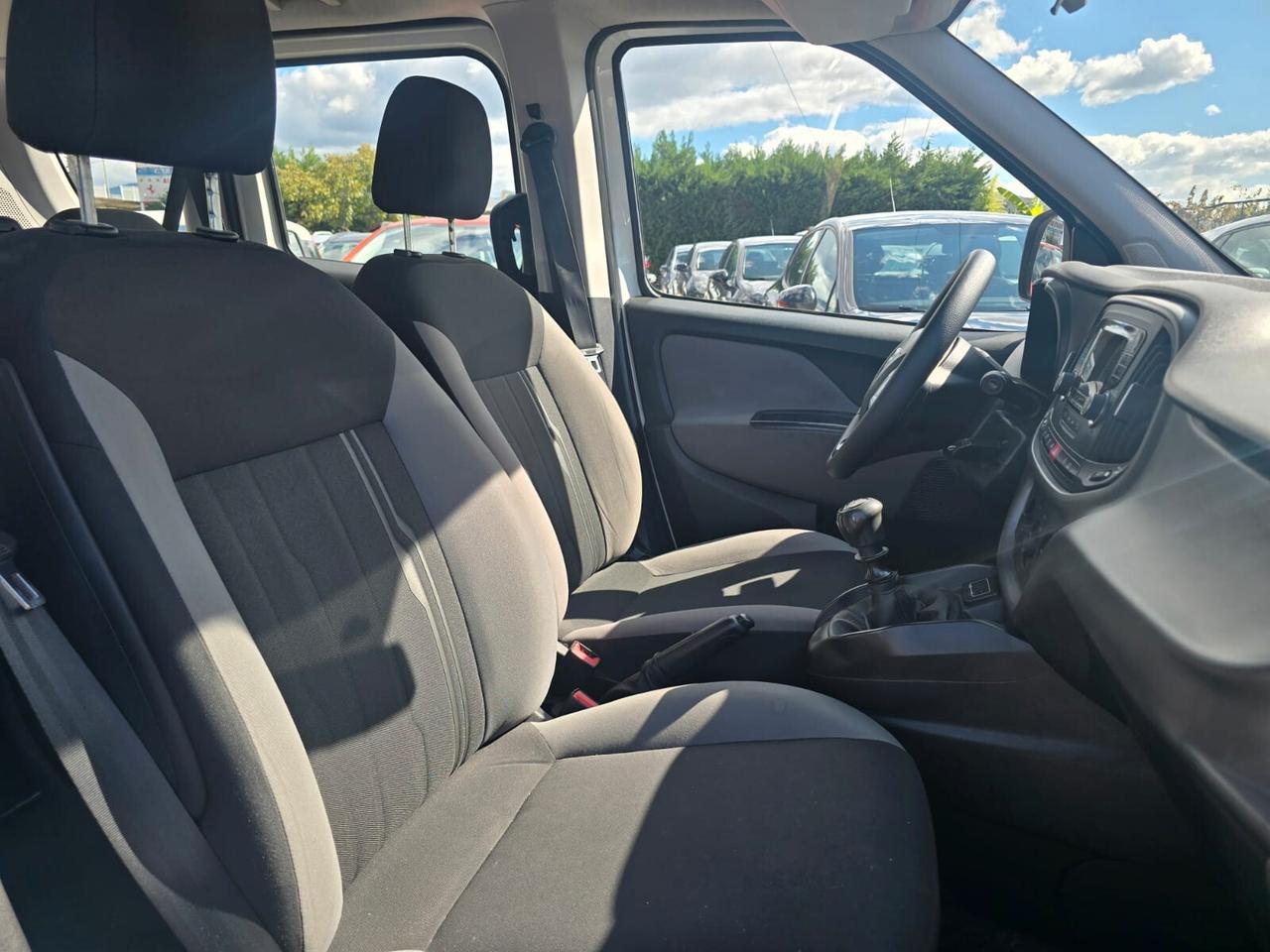 Fiat Doblo 1.6MJET COMI 5 POSTI GANCIO TRAINO