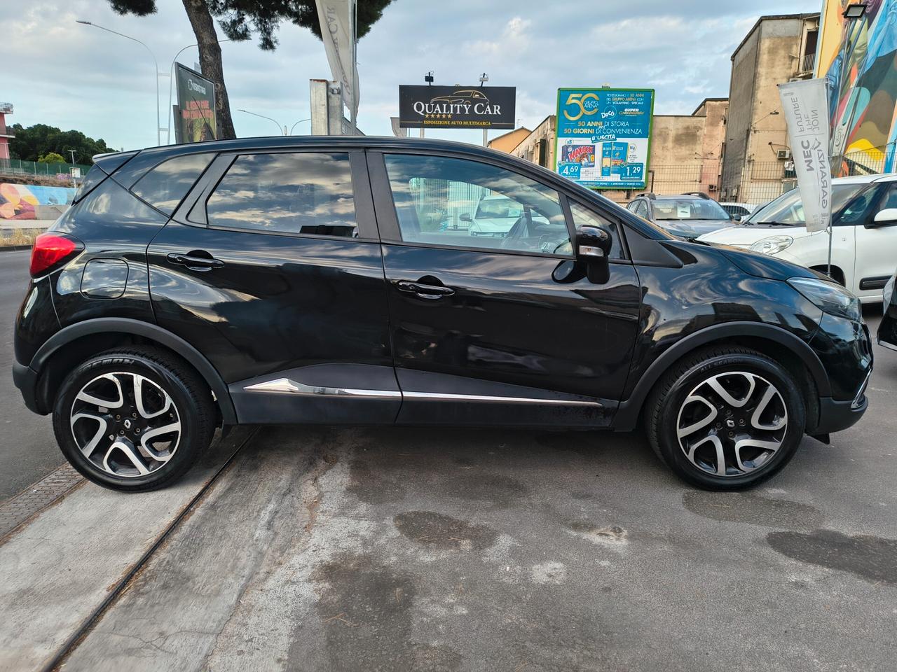 RENAULT CAPTUR BENZINA UNICOPROPRIETARIO ANNO 2014