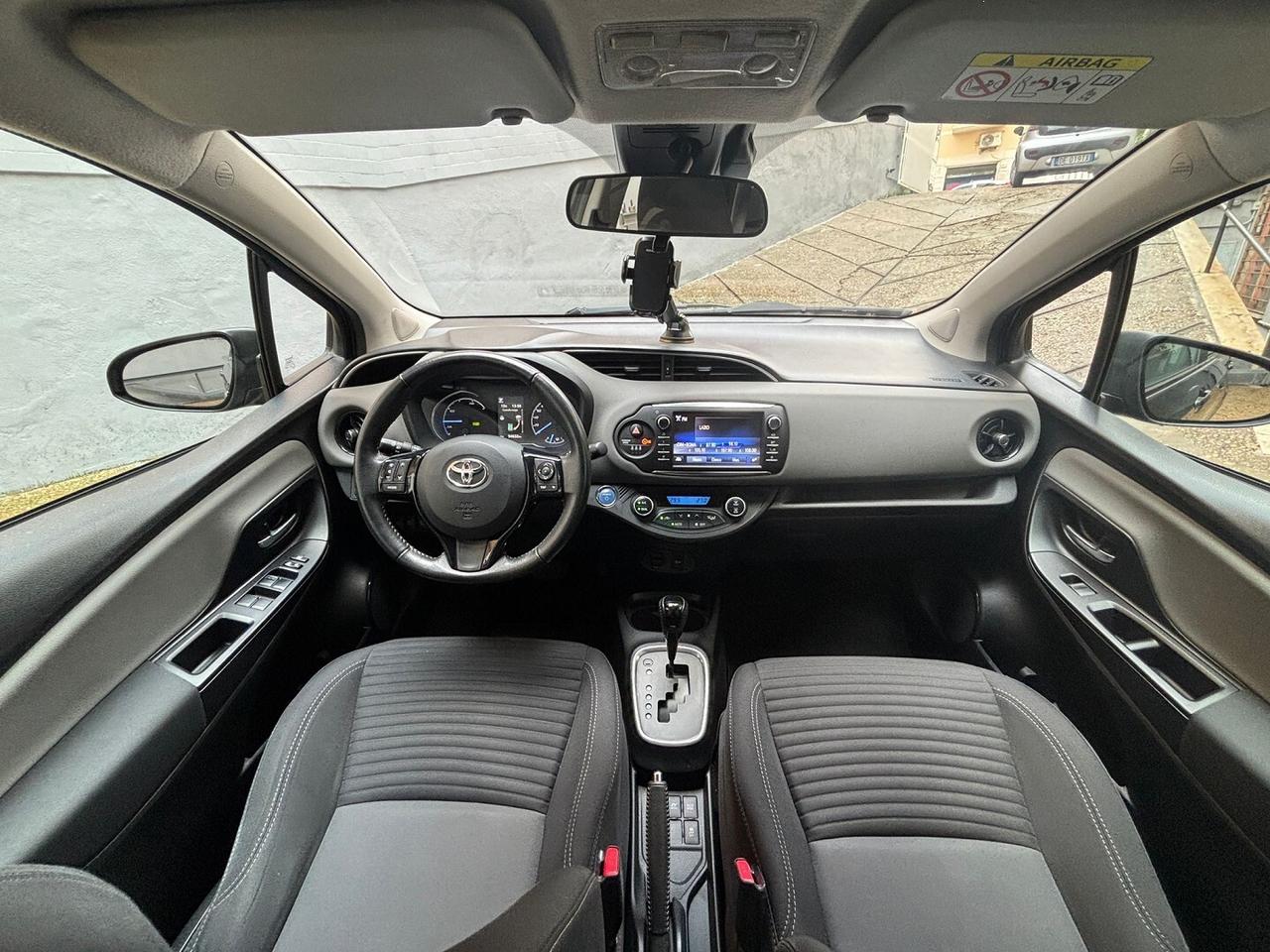 Toyota Yaris 1.5 hybrid NO VINCOLO FINANZIAMENTO