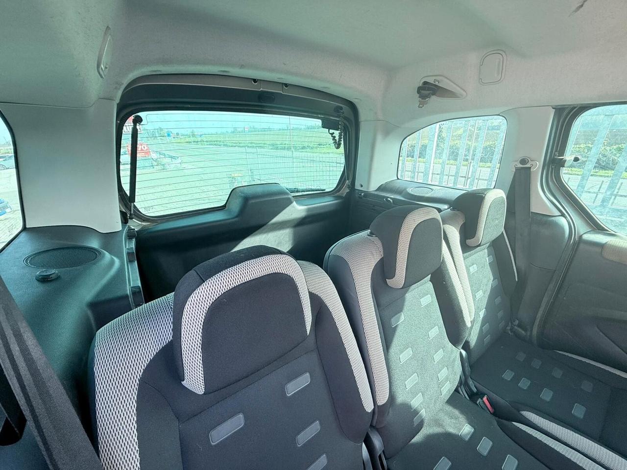 Citroen Berlingo 1.6 DIESEL 2013 CAMBIO AUTOMATICO