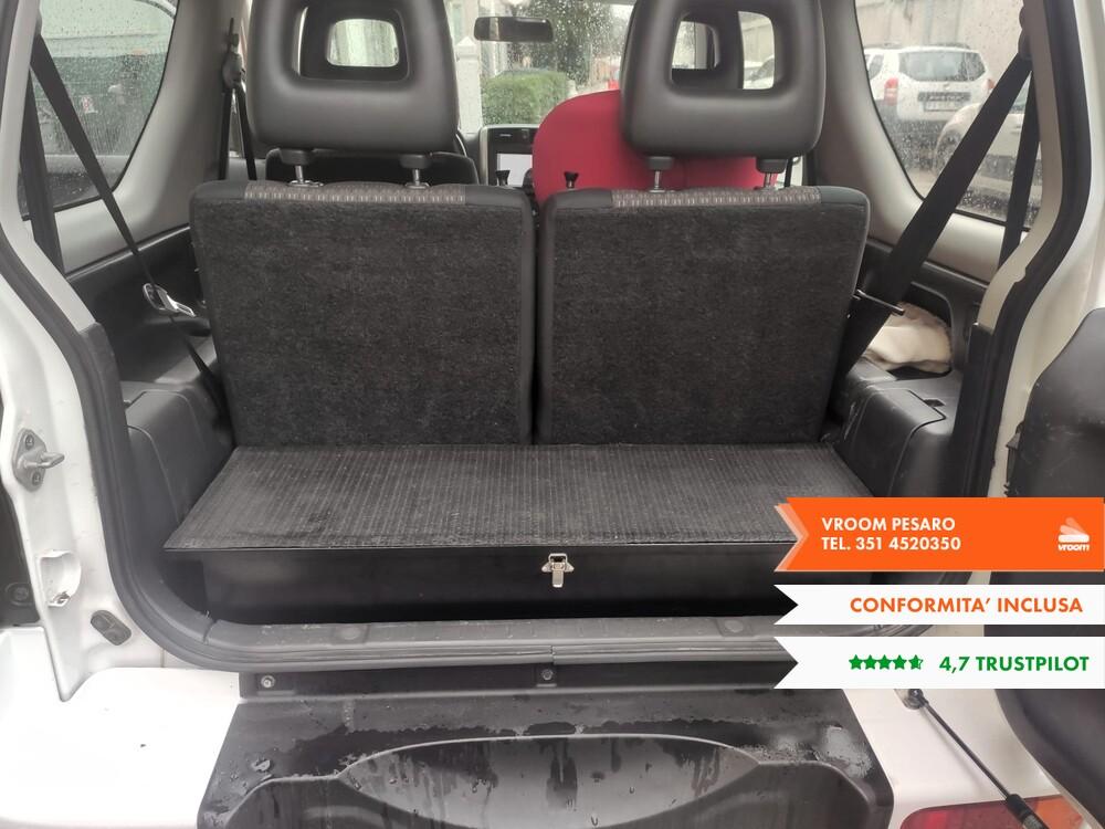 SUZUKI Jimny 3ª serie Jimny 1.3i 16V cat 4WD JLX