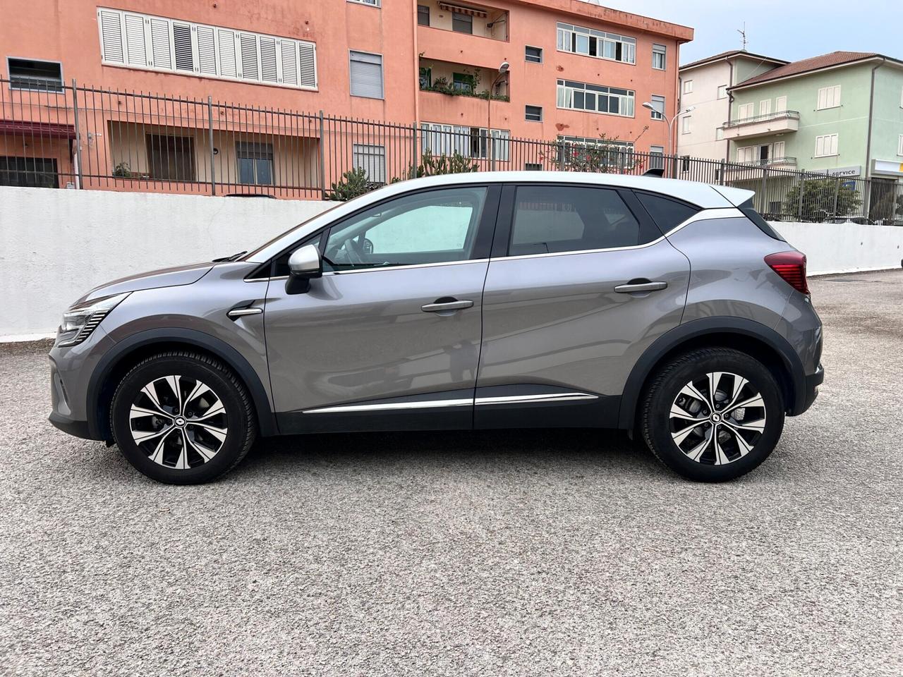 Renault Captur TCe 90 CV Techno