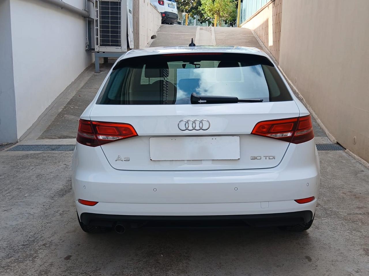 Audi A3 SPB 30 TDI S tronic Business