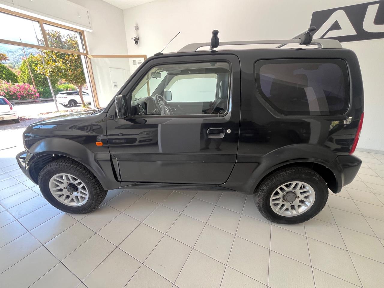 Suzuki Jimny 1.3i 16V cat 4WD JLX Più