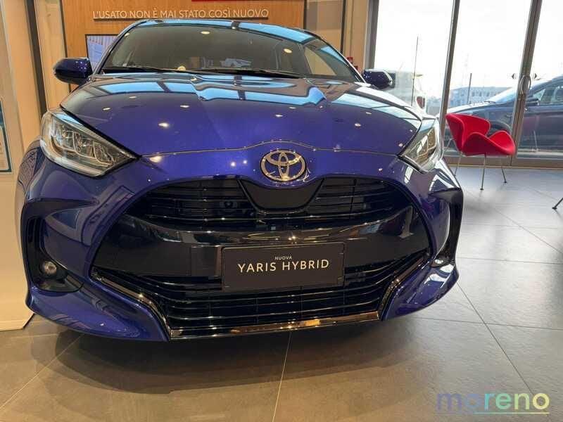 Toyota Yaris 1.5h 130 Lounge