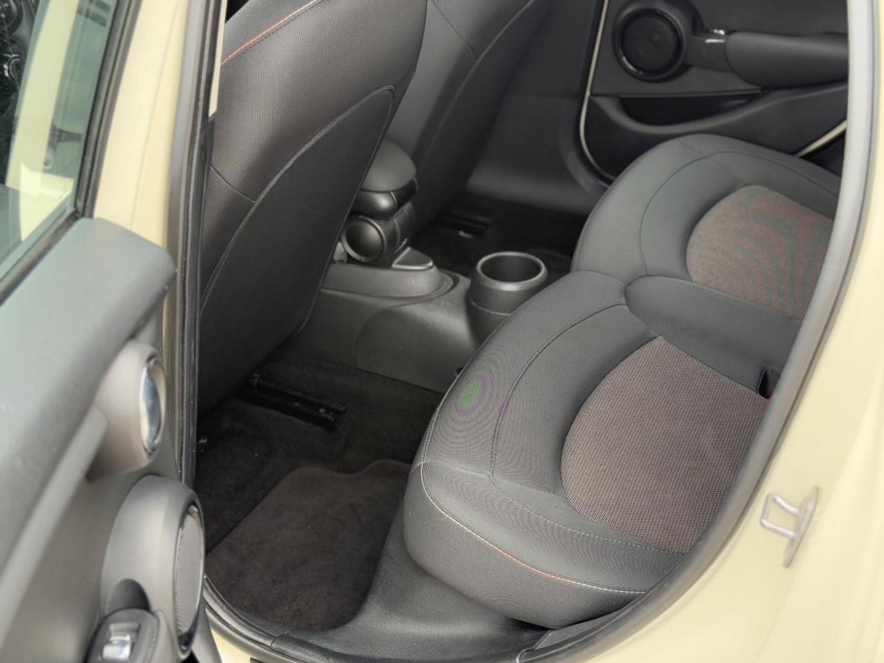 Mini 1.2 Benzina One 69.000KM!