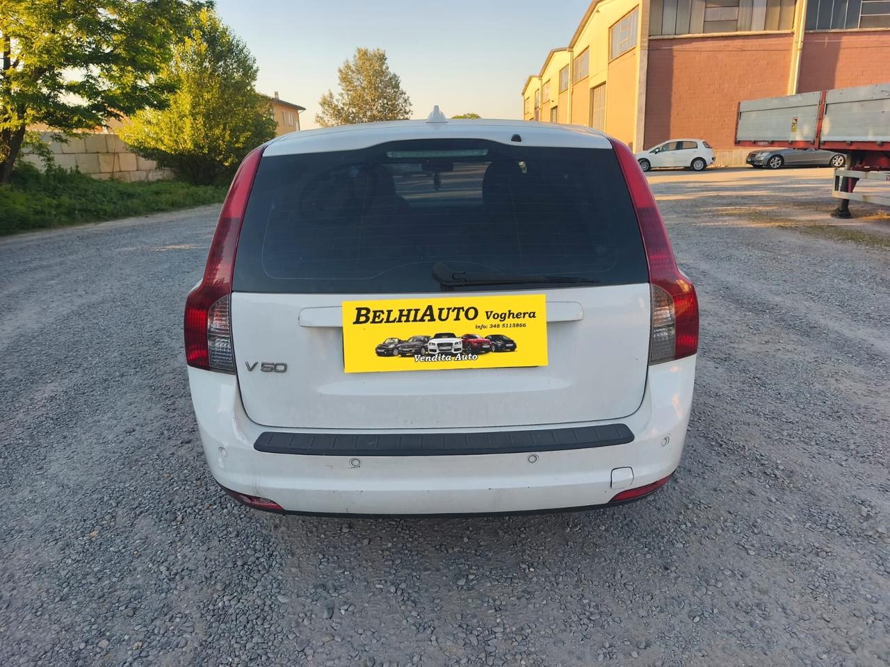 Volvo V50 Sw 2010---1.6 Diesel