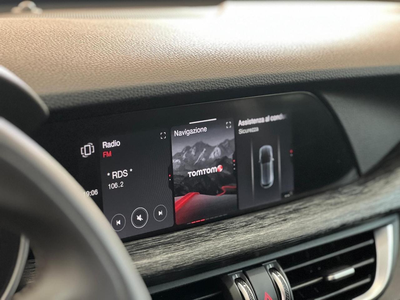 Alfa Romeo Stelvio 2.2 Turbodiesel 160 CV AT8 RWD