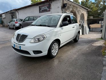 Lancia Ypsilon 1.4 Diva Ecochic GPL 2011