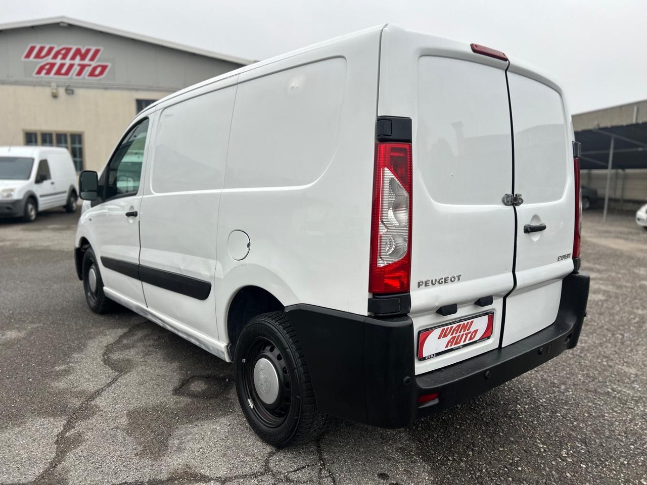 Peugeot Expert 2.0 HDi 120CV