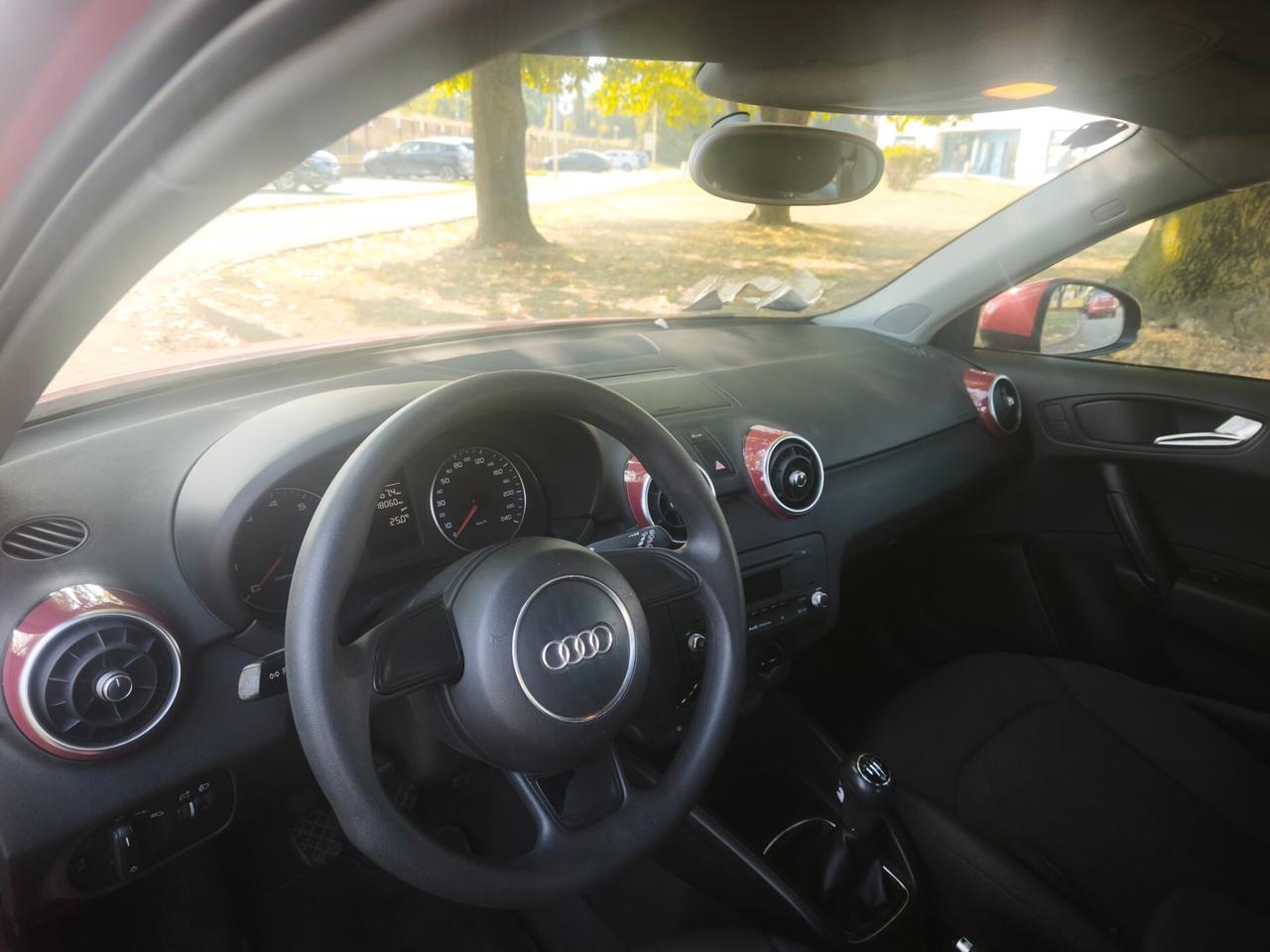 Audi A1 1.2 SLINE