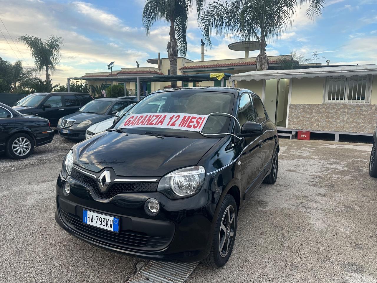 Renault Twingo. 1.0 benzina 2018 12 mesi di garanzia cambio /motore