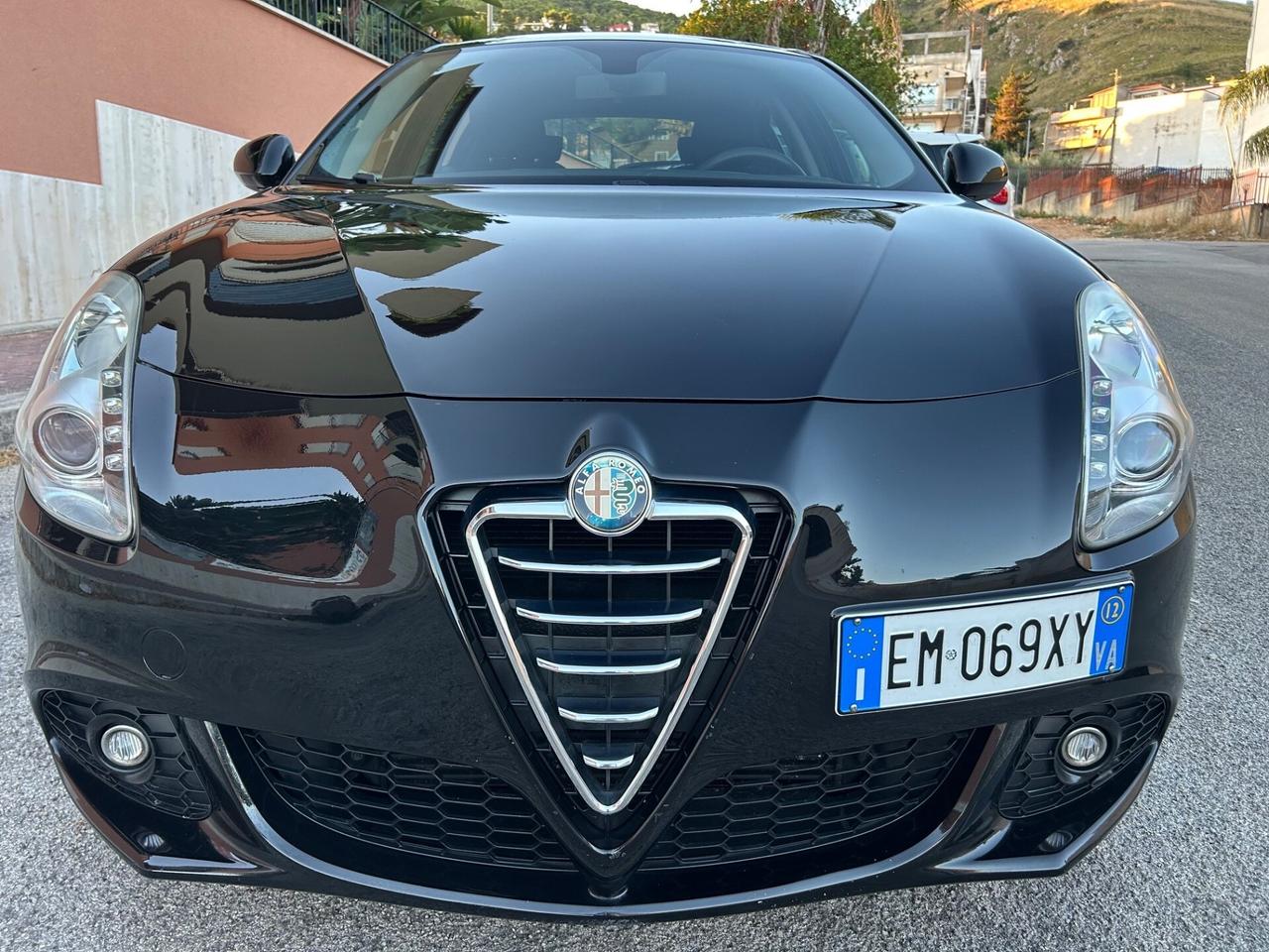 Alfa Romeo Giulietta 1.6 JTDm garanzia di 12 mesi