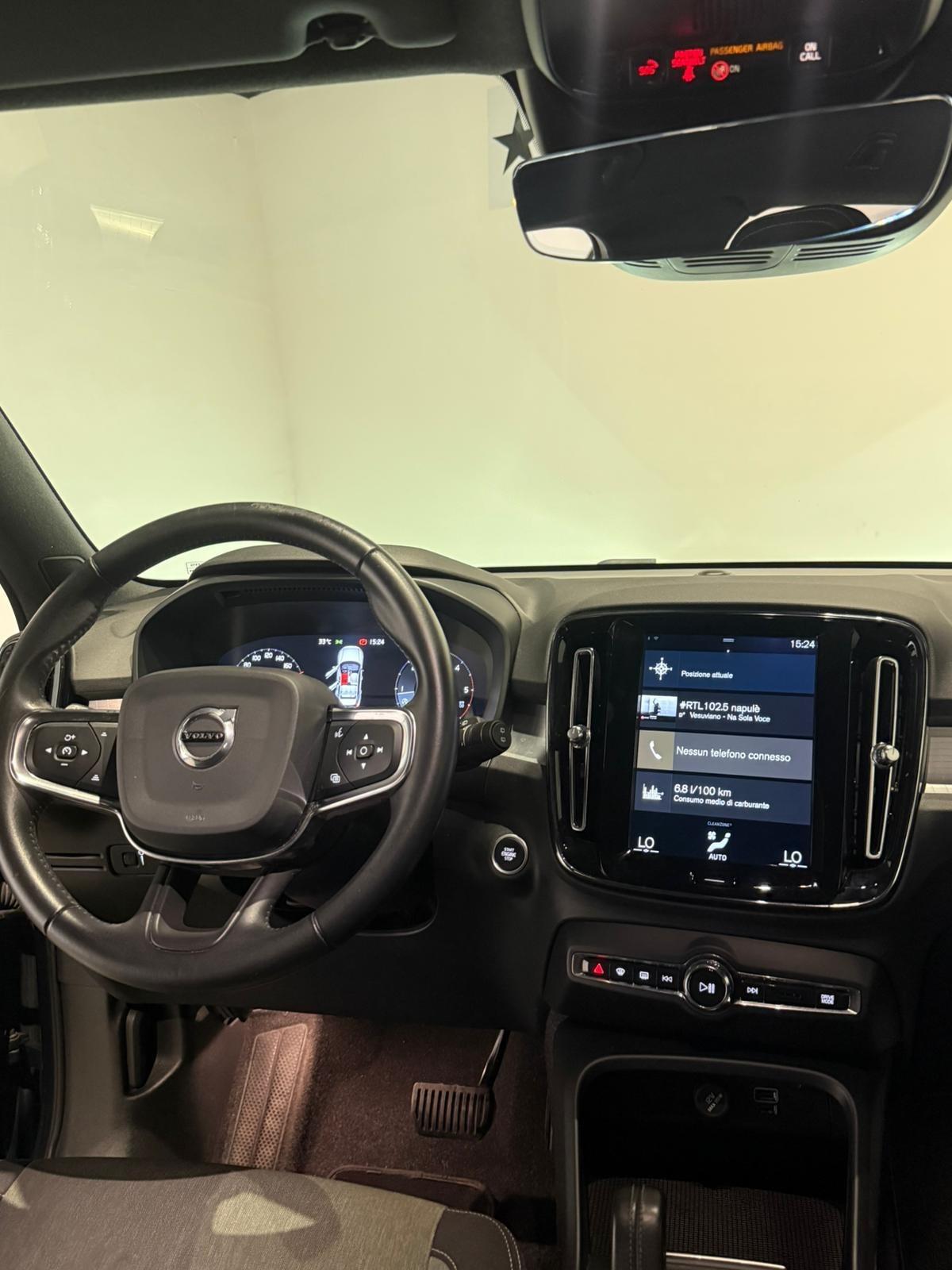 Volvo XC40 D3 Geartronic Momentum Pro