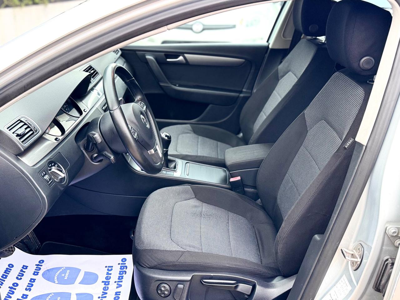 VW PASSAT 1.6 TDI 105cv Neopatentati - 2013