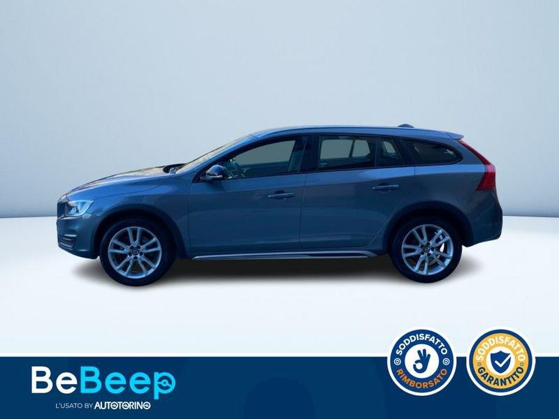Volvo V60 Cross Country 2.4 D4 MOMENTUM AWD GEARTRONIC