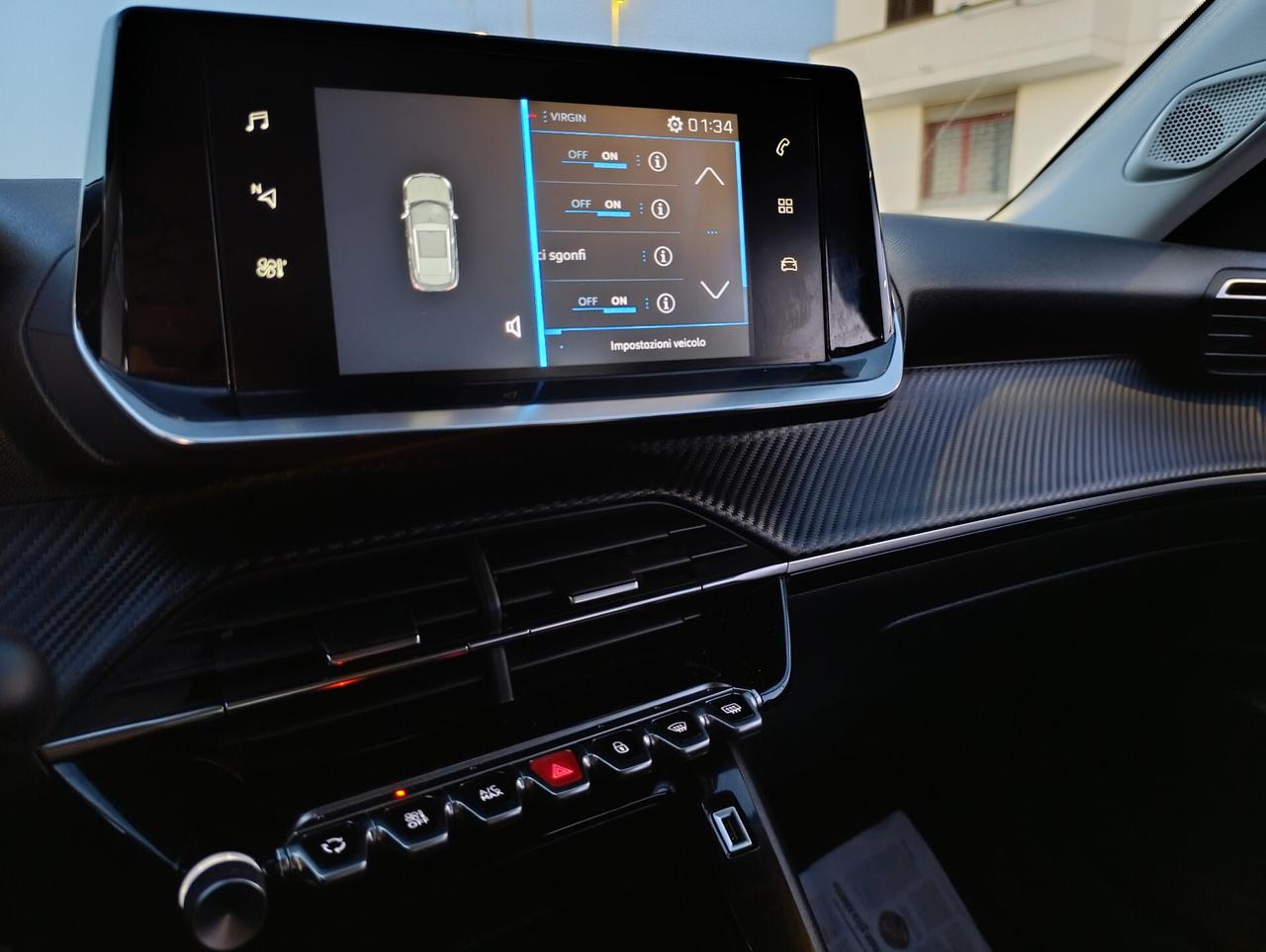 PEUGEOT 2008 1.5 HDI 12/2020 LED/NAV/SENSORI POSTERIORI