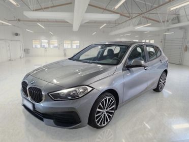 BMW 116 BUSINESS ADVANTAGE AUTO 5 PORTE BERLINA