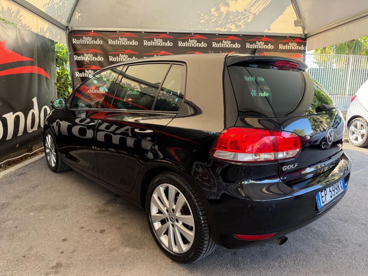 Volkswagen Golf 1.6 TDI DPF DSG 5p. Highline