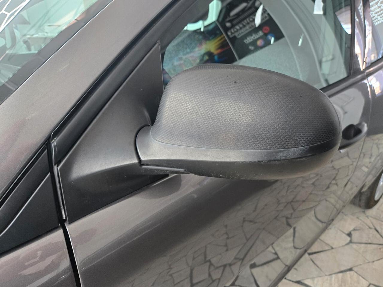 Lancia Ypsilon 1.2 69 CV 5 porte S&S Gold