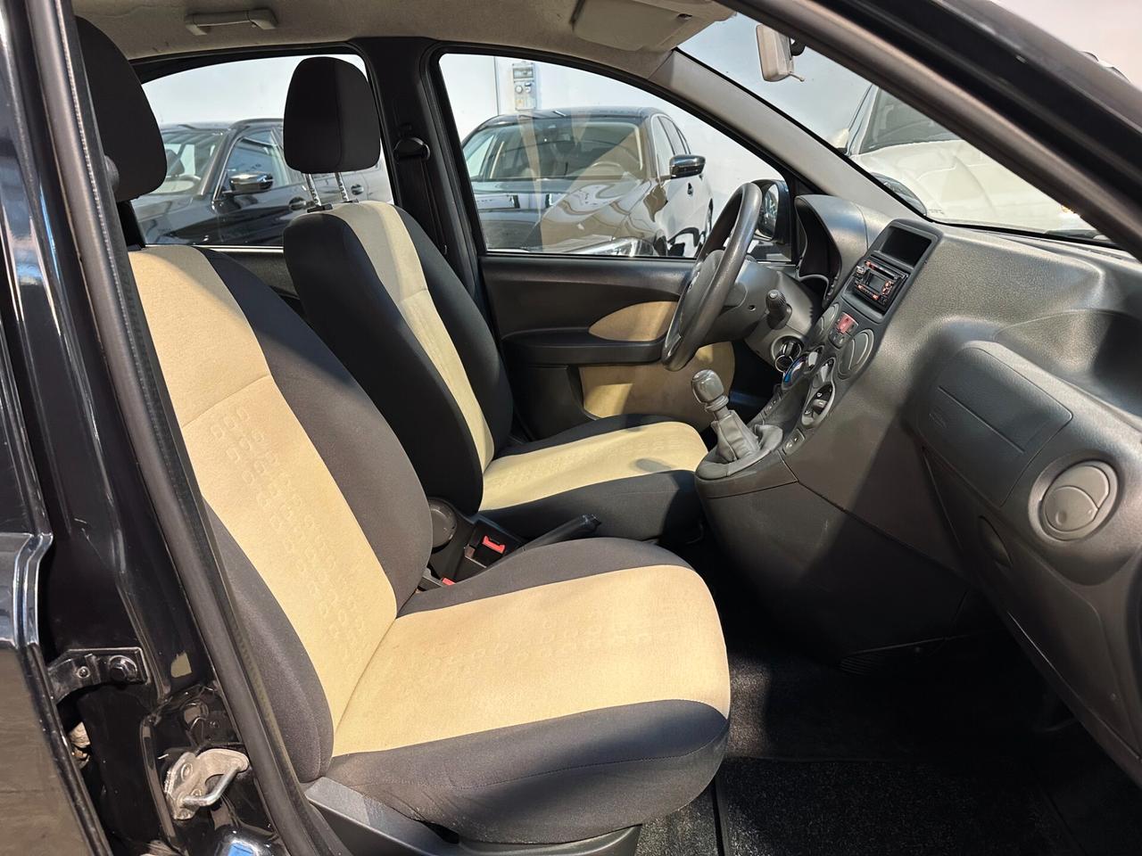 Fiat Panda 1.2 CLIMA-RADIO-SERVOSTERZO