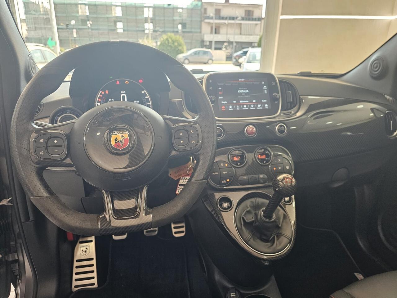 Abarth 595 C 1.4 Turbo T-Jet 180 CV Esseesse