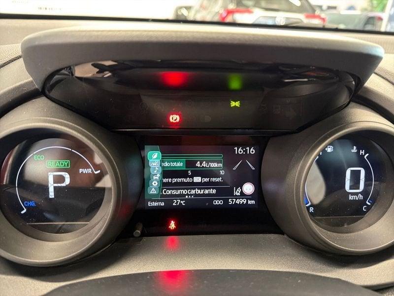 Toyota Yaris Hybrid Trend MY21